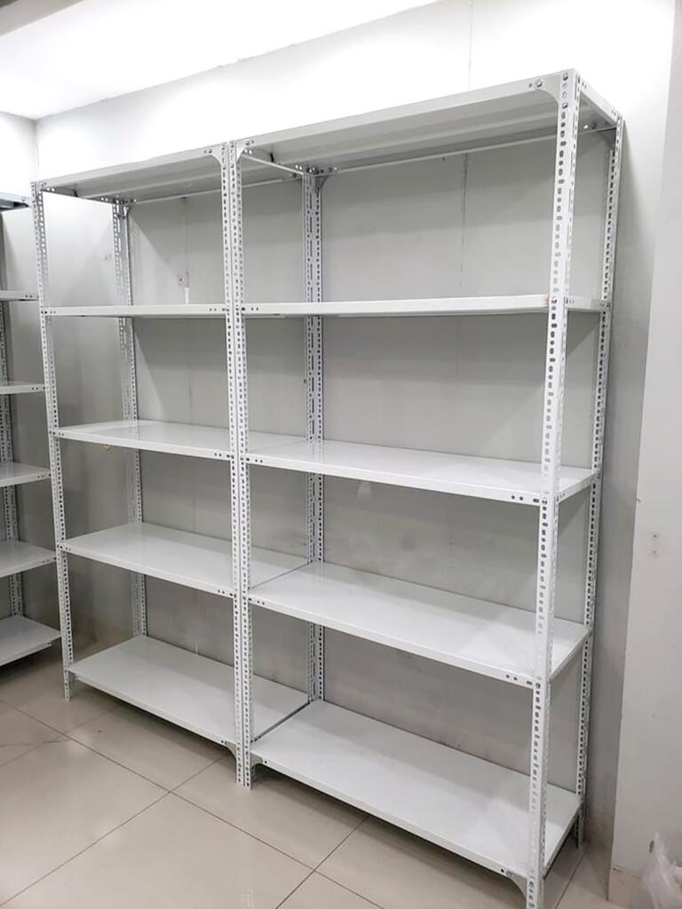 kệ sắt thanh lý, kệ sắt lắp ráp thanh lý, kệ sắt thanh lý giá rẻ, kệ sắt V cũ thanh lý, mua kệ sắt thanh lý, kệ sắt V lỗ