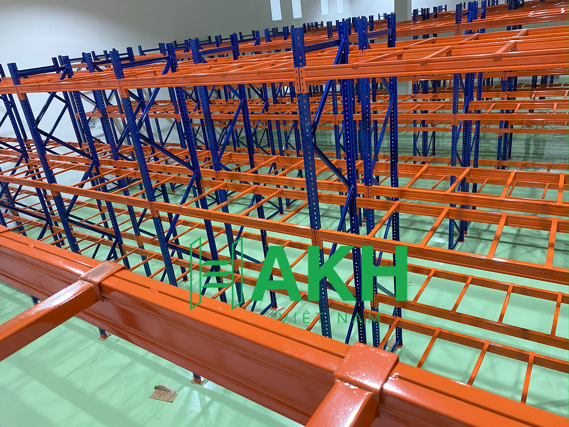 Dự kệ công nghiêp chứa pallet để trong kho nguyên liệu được phẩm BigFA - Phân Kho 1