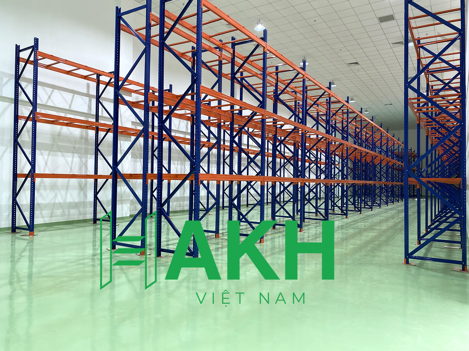 Dự kệ công nghiêp chứa pallet để trong kho nguyên liệu được phẩm BigFA - Phân Kho 1