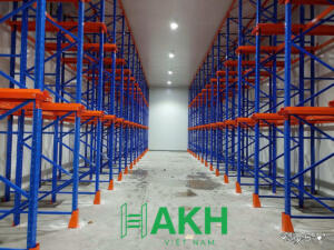 Kệ Sắt Công Nghiệp Để Pallet 3 Tầng